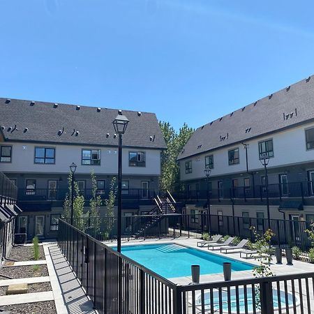 Enchanted Mountain Getaway Canmore Eksteriør billede